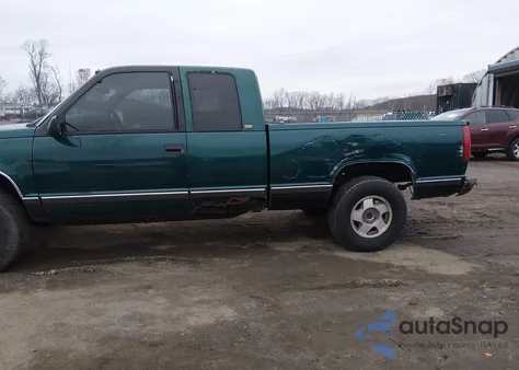 1997 Chevrolet K1500 Fleetside из США, поврежденный, VIN 2GCEK19R4V1111430